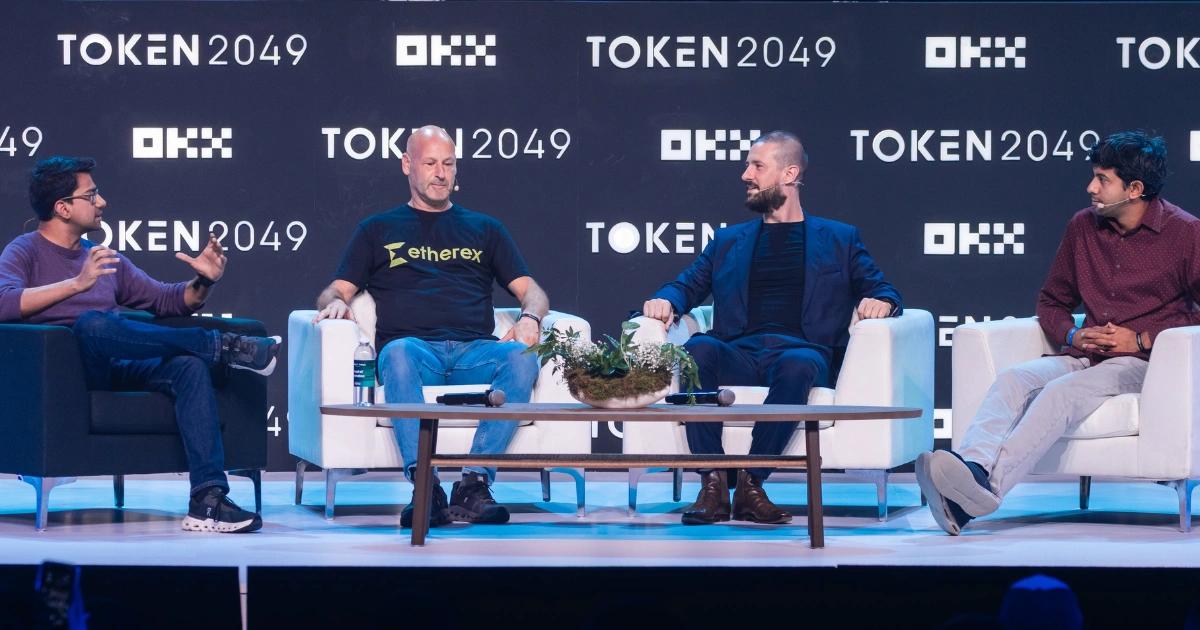 TOKEN2049》AI時代下，以太坊戰略轉型，從世界電腦到責任型AIJoseph Lubin 回顧以太坊從反金融體制到建構全球信任層的演變，強調去中心化在 AI 時代成為必需，並提出 Layer2 聚合與無限擴充的未來戰略。