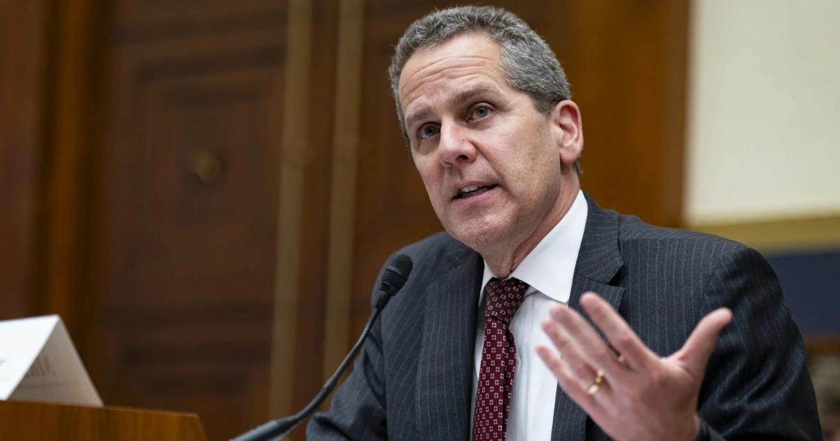 聯準會官員：穩定幣監管不能只停在立法，否則「私人貨幣失敗」恐重演