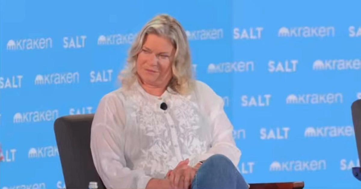 參議院加速監管，議員：力拼感恩節讓川普簽署《CLARITY法案》美國參議員盧米斯承諾，將《CLARITY 法案》於感恩節前送交總統，該法案為數位資產監管提供明確架構，並獲跨黨派支持，成為今年監管優先議題之一。