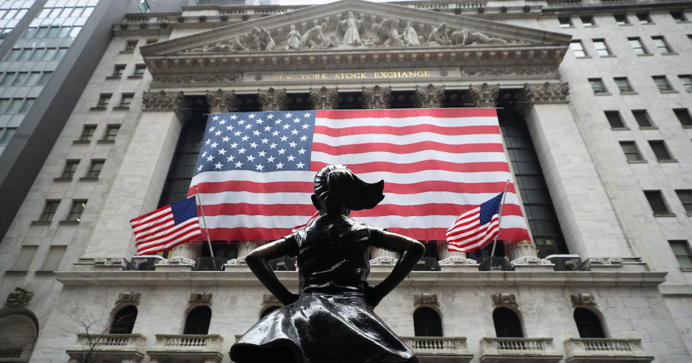 持續放鷹？美 8 月失業率略升，比特幣短線上揚後下挫上週五（2 日）美國勞工部公布 8 月非農就業報告。數據顯示，就業人口增長減緩、失業率略升，這能成功降低升息預期嗎？