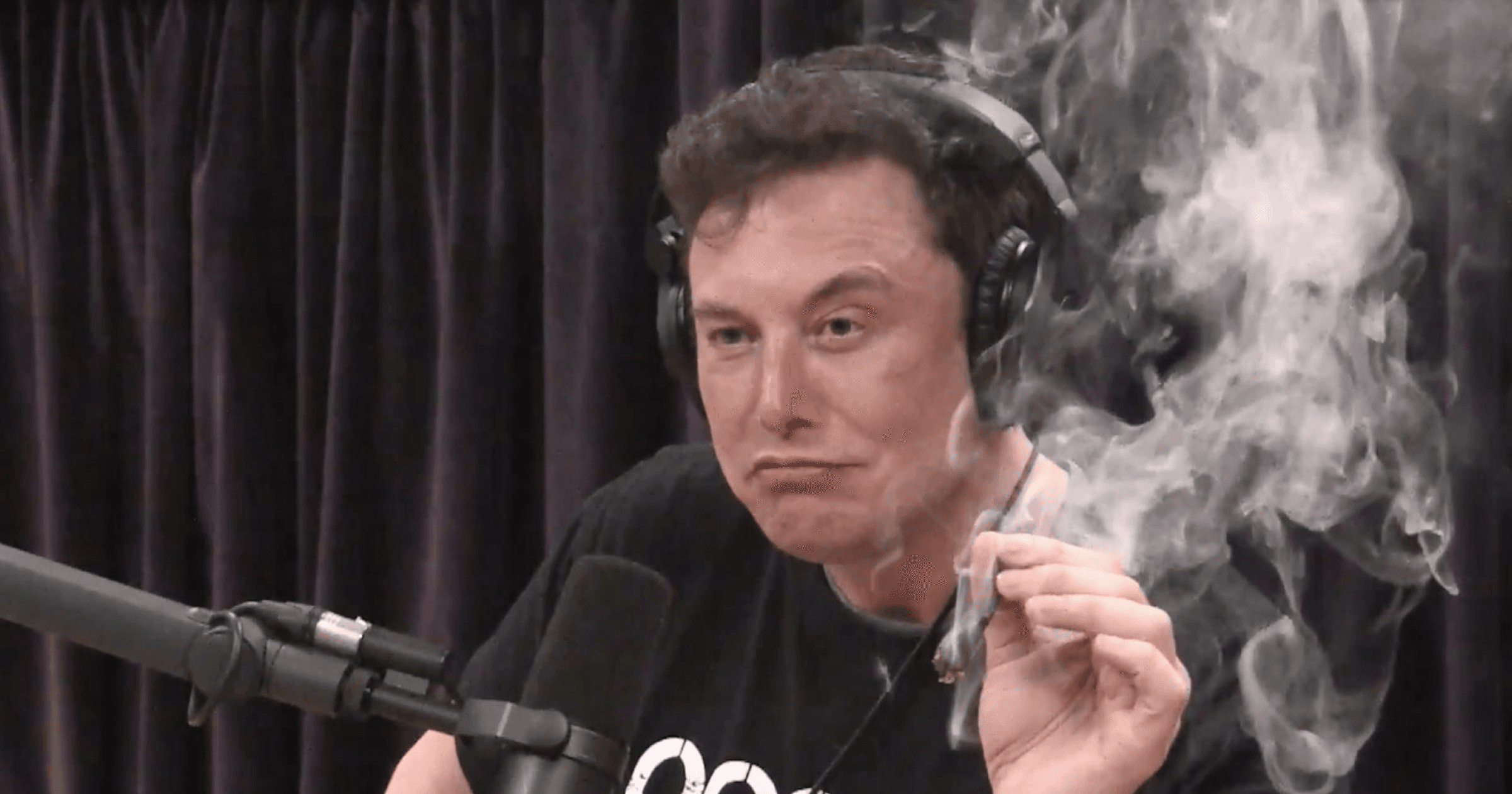 遭《華爾街日報》指控吸毒成癮？馬斯克「1 符號」回嗆：你們連屎都不如！Space X 的執行長馬斯克（Elon Musk），遭美國媒體《華爾街日報》爆料可能已經染上毒癮，對此馬斯克的律師出面澄清，本人也在 X 上怒噴不實報導。 