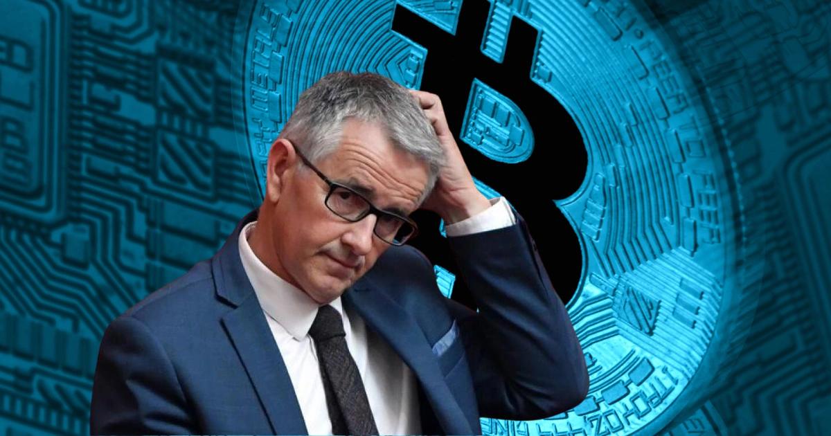 澳洲議員：比特幣不能吃！痛批是龐氏騙局，網友舉網路、現金反駁觀點澳洲參議員雷尼克稱比特幣為龐氏騙局，引發社群強烈反擊，凸顯政治圈對加密技術理解落差與政策風險。