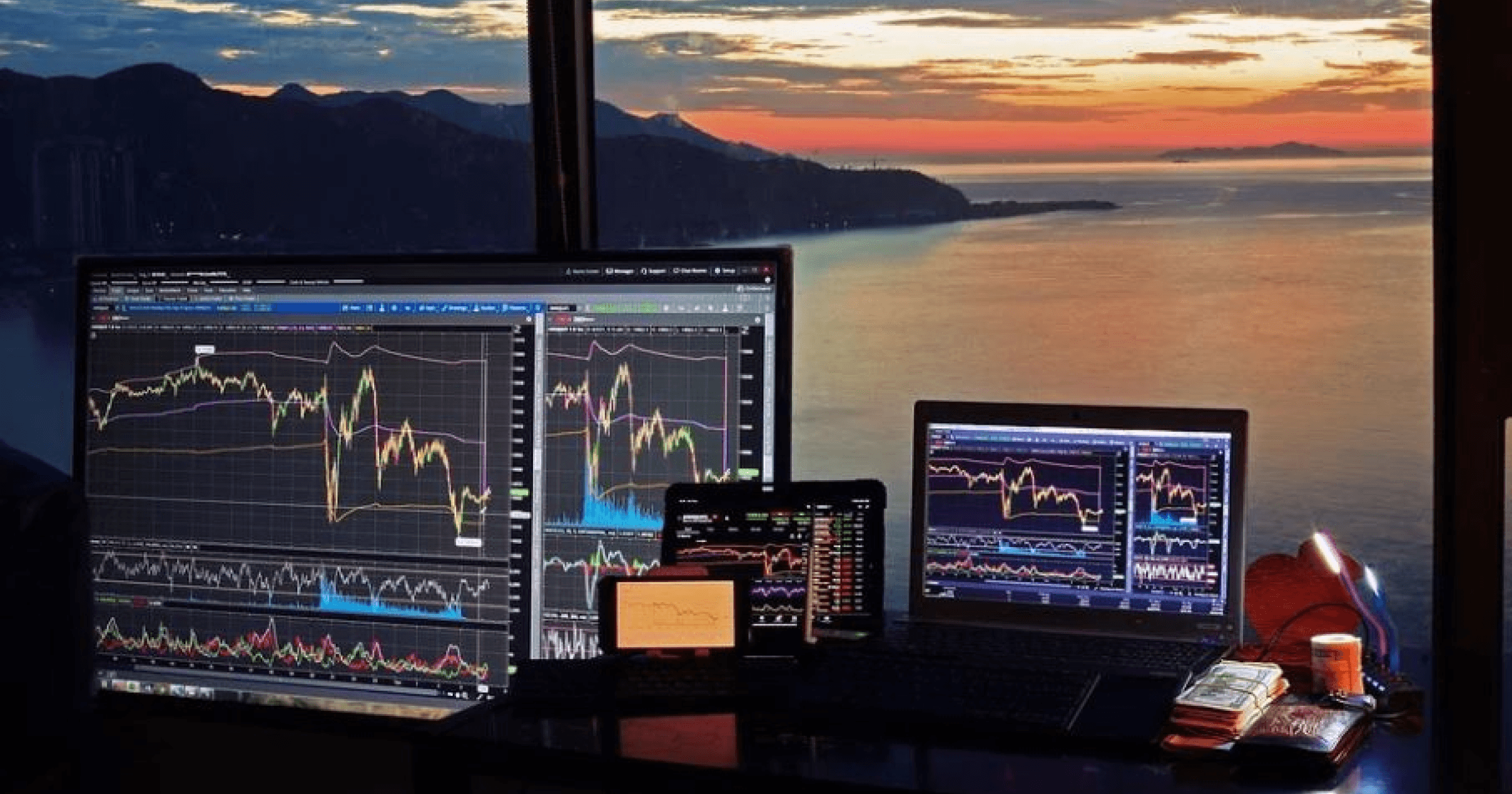 想暴富很簡單？幣圈大佬神魚揭「4 大賺錢攻略」，教你從 1000 鎂賺到 1 億鎂！在個人財富增長的旅程中，最艱難的階段是 10 萬-100 萬刀，需要花費大量時間獲取信息，分析研究判斷潛力項目，執行力要強。