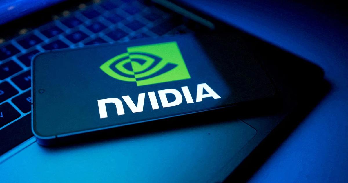 Nvidia財報營收亮眼！AI資料中心業務爆發，黃仁勳：某產品賣到缺貨輝達公布亮眼 Q3 財報，資料中心營收創新高，Blackwell GPU 全數售罄，多國與大型科技公司同步擴建 AI 基礎設施，顯示全球 AI 浪潮持續升溫。