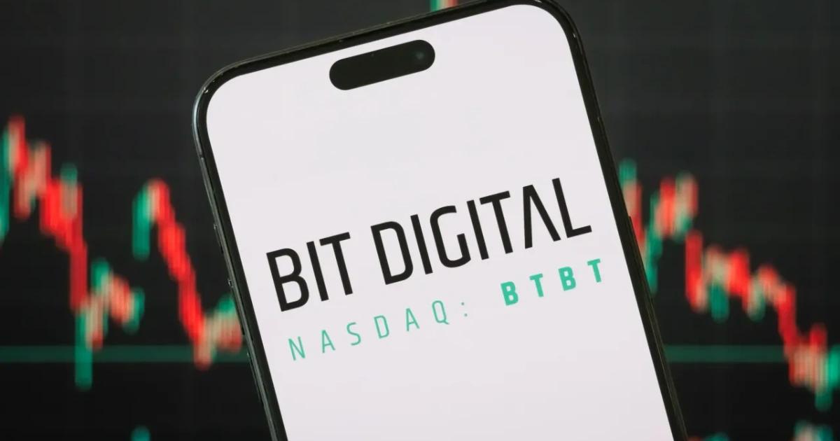 比特幣礦商轉型！Bit Digital持倉10萬顆ETH，估值仍被低估？Bit Digital 斥資 1.72 億美元大舉買入 ETH，成為全球第二大企業級以太幣持倉者，展現對以太坊未來的高度信心與儲備策略轉型決心。