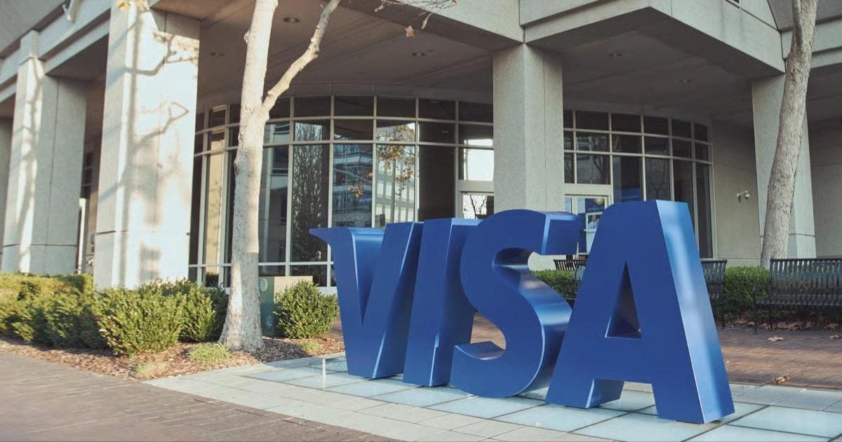 跨出關鍵一步，Visa在美推出USDC結算服務，穩定幣要接管銀行？Visa 在美國啟動 $USDC 鏈上結算，結合 Solana 與監管明朗化，推動銀行 7×24 即時清算，加速穩定幣成為主流金融基礎設施。