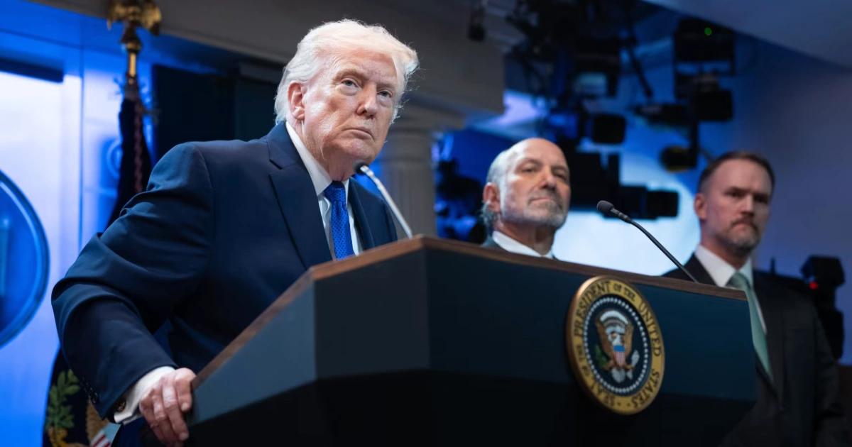 關稅違憲後新招！川普祭出5至6產業國安稅，半導體、醫藥也列調查清單美國最高法院 6 比 3 推翻互惠關稅後，川普改援引 1962 年法案第 232 條，規劃新一波國安關稅。