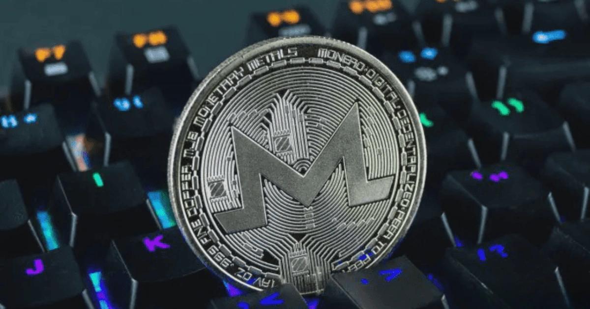 門羅幣暴漲背後真相？鏈上偵探ZachXBT出馬，指向2.8億鎂加密竊案硬體錢包社交工程詐騙爆發，單一用戶遭盜 2.8 億美元，駭客轉向門羅幣洗錢，引發市場與監管震盪，並刷新加密史紀錄安全警鐘。