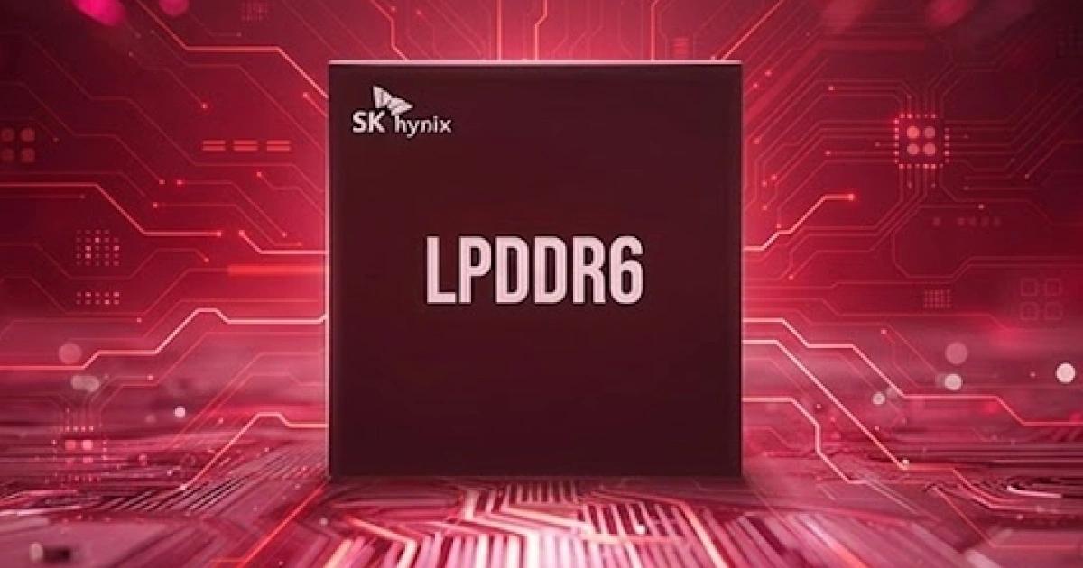 SK海力士跌超8%！庫克發言衝擊三強格局，長鑫存儲LPDDR6來勢洶洶SK 海力士今日（8/3）股價重挫逾 8%，受蘋果執行長庫克暗示擴大 DRAM 採購來源，以及長鑫存儲衝刺 LPDDR6 量產影響，全球記憶體三強壟斷格局面臨巨大考驗。