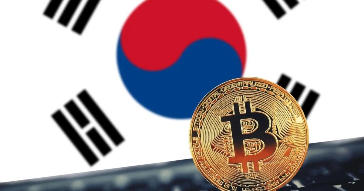 韓國要求交易所無過失賠償加上股權限制，正式邁入銀行級監管！南韓擬將大型交易所列為核心基礎設施，限制大股東持股並強化穩定幣與賠償責任，Upbit、Bithumb 經營權恐洗牌。