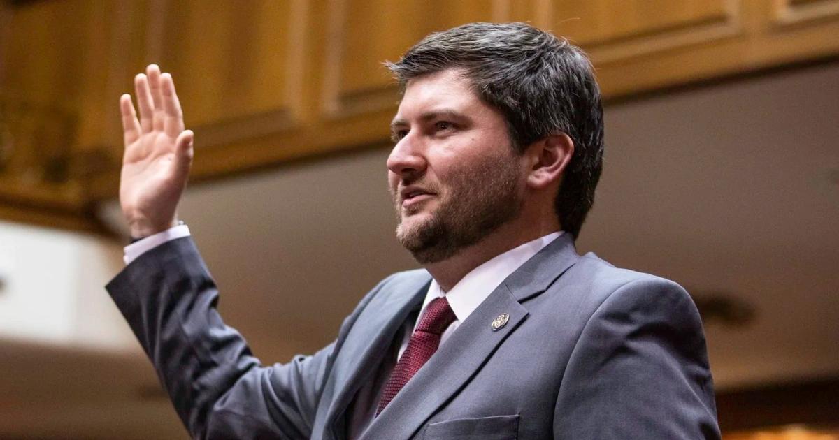 印第安納州議員提案：退休金計畫須提供加密ETF，美國州級採用有望再+1印第安納州議員提案，要求公共退休金計畫提供加密 ETF 投資選項，並保障比特幣挖礦與自託管權利。法案目標消除地方對加密產業的限制。