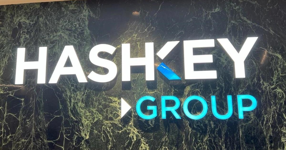 最坑爹的平台幣！HSK高點暴跌60%，韓國社群：Hashkey放生散戶HashKey 韓國社群成員公開發文質疑集團策略與 $HSK 發行初衷，批評為高風險豪賭並呼籲換人領導，掀起社群信任危機。