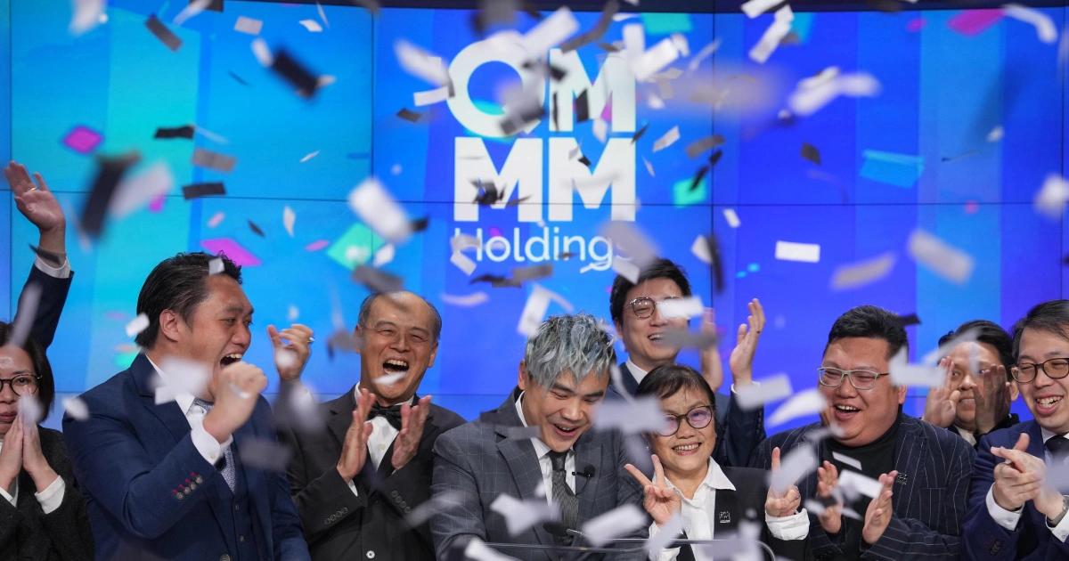 首家跑路加密儲備股？QMMM遭勒令停牌後，財新爆料：辦公室人去樓空香港加密儲備股QMMM Holdings在股價暴漲暴跌後，遭SEC勒令停牌。中國《財新網》爆料，其香港總部已人去樓空，為類微策略公司泡沫破裂敲響警鐘。