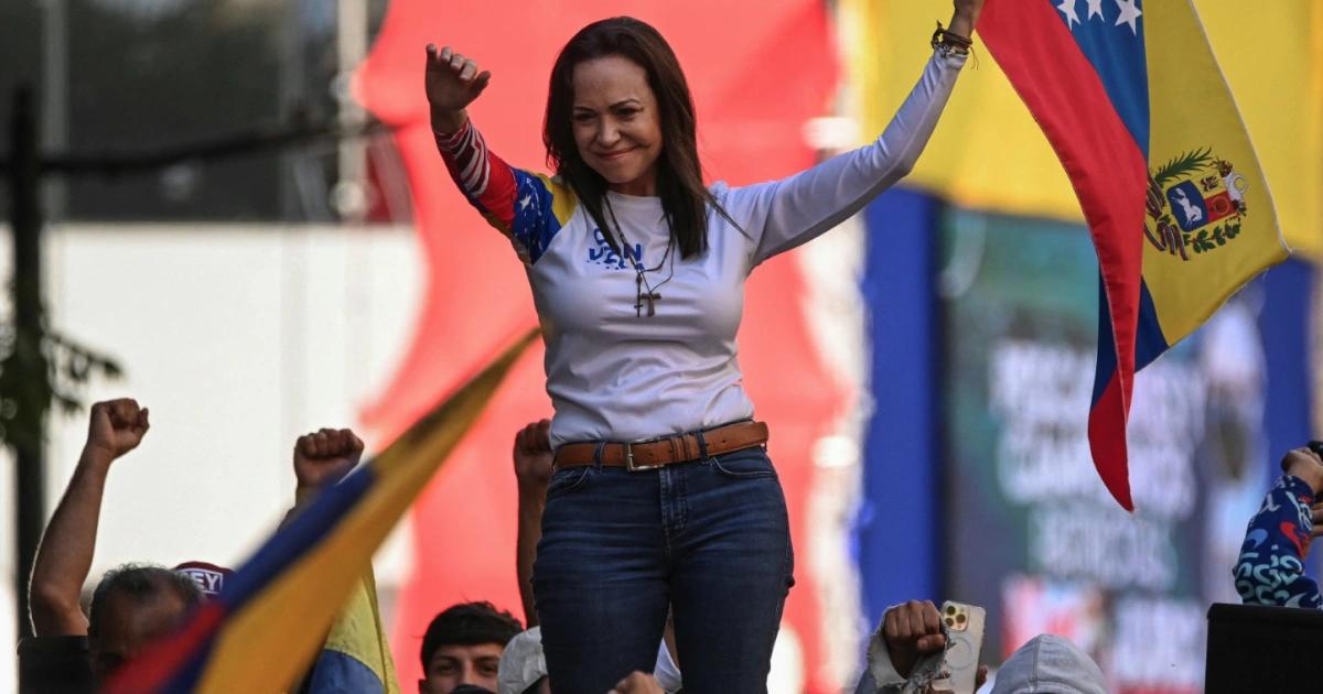 委內瑞拉馬杜洛政權倒台！諾貝爾獎得主成總統熱門人選，曾倡議比特幣儲備委內瑞拉總統落網後，諾貝爾獎得主馬查多（María Corina Machado）成接班熱門。她曾主張將比特幣納入國家儲備，欲帶領國家脫離金融暴政並轉型科技樞紐。