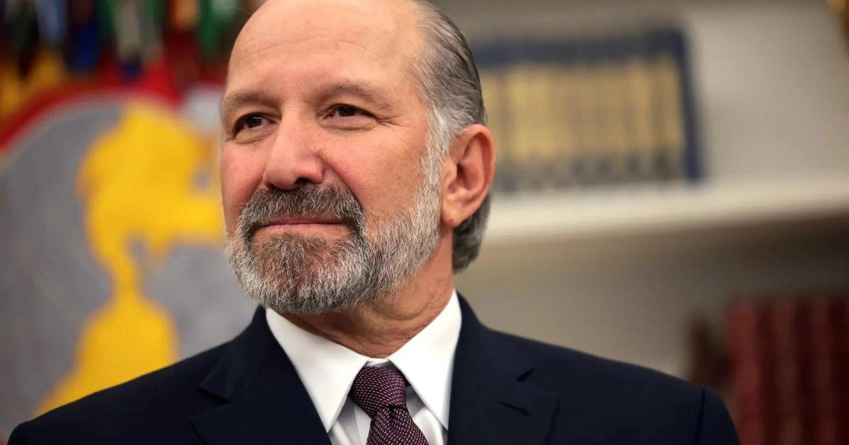 GDP指數將上鏈！美國要用區塊鏈發布經濟數據，提高透明度、可信度美國商務部將首度把 GDP 統計數據上鏈，藉區塊鏈強化透明度與分發效率，成為川普政府推動加密政策的關鍵舉措之一。