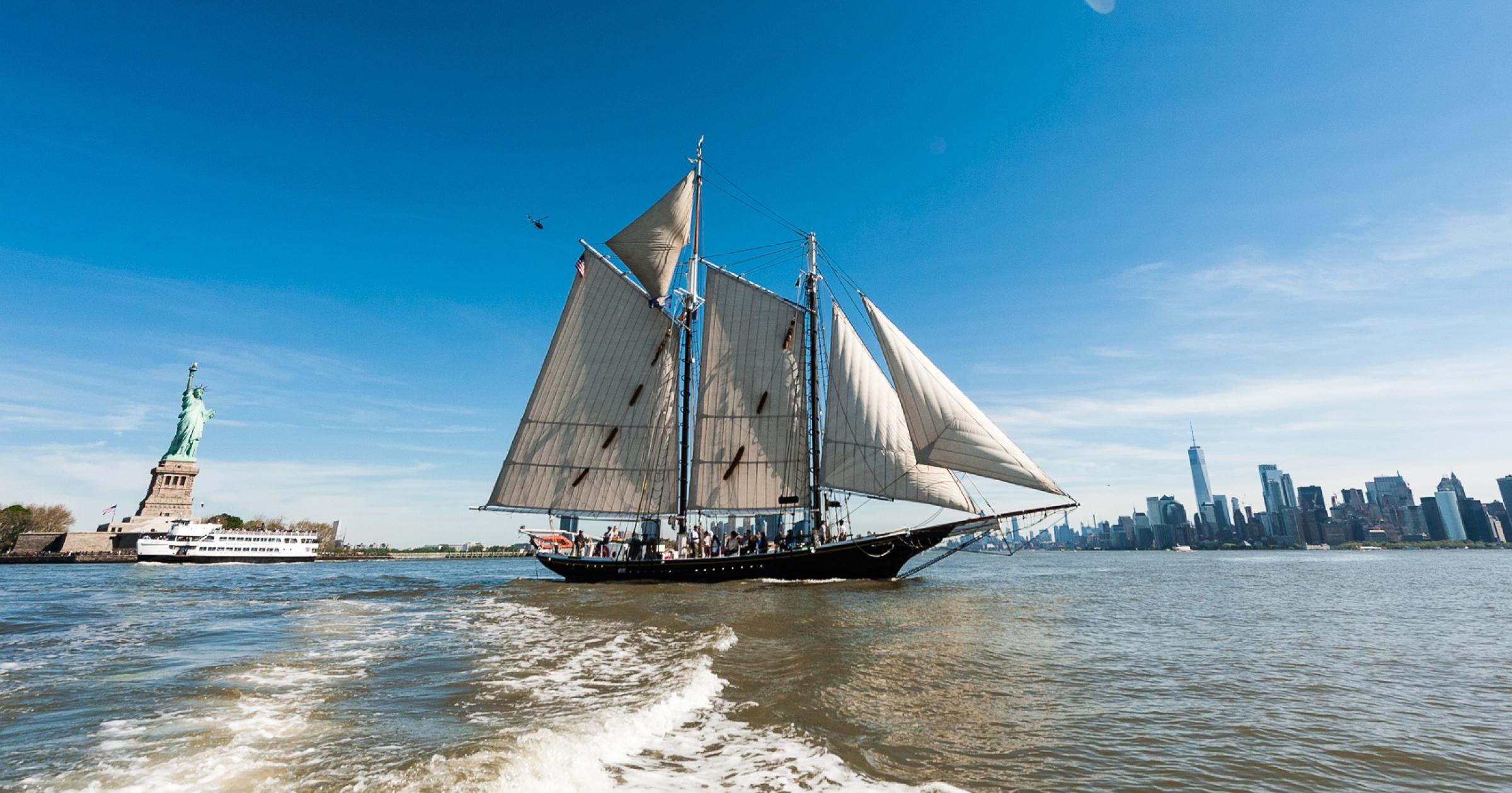 OpenSea 遷至 Seaport 協議，節省 35% 交易費用！OpenSea 表示，遷移到 Seaport 協議將幫助用戶節省大約 35% 的 gas 費用，並計劃在未來引入批量上市的新功能。