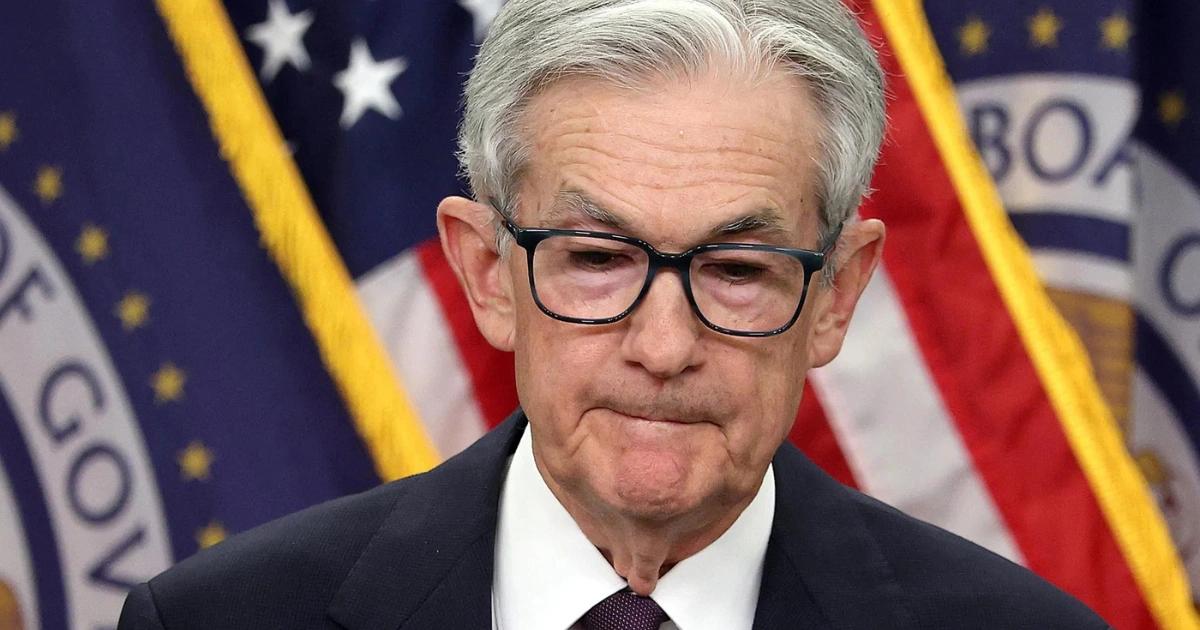 聯準會利率不變！通膨預期升溫，川普又開炮：鮑爾真的有夠蠢聯準會維持利率不變並下修 2025 降息預期，鮑爾歸因川普關稅導致通膨風險上升，強調需審慎觀察經濟數據，市場焦點轉向 7 月會議走向。