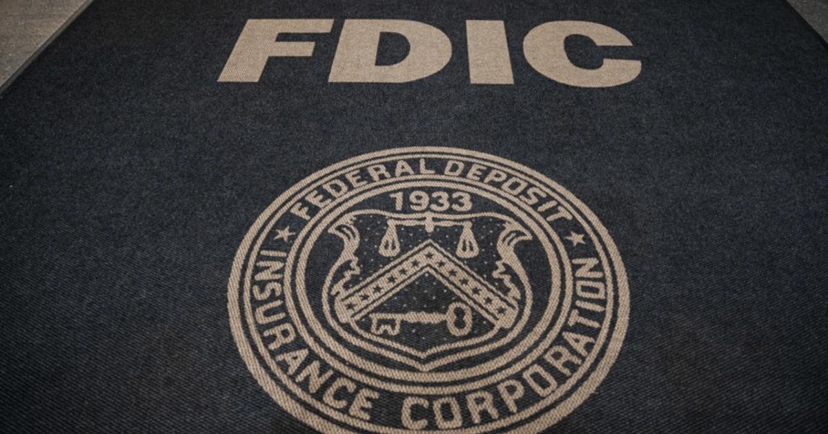 《GENIUS 法案》首波規則出爐，FDIC為銀行發行穩定幣鋪路FDIC 啟動《GENIUS 法案》首波規則，建立銀行發行穩定幣申請機制，美元穩定幣正式納入主流監管體系並進入倒數階段。