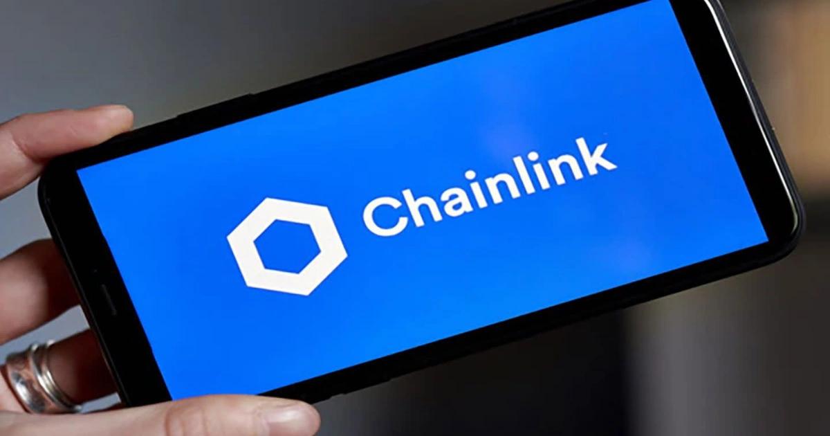 標普數位市場50指數將上鏈！Chainlink提供即時驗證，同時追蹤傳金+加密Dinari 攜手 Chainlink 將 S&P Digital Markets 50 指數上鏈，結合股票與加密資產，打造可驗證、可追溯的鏈上基準，推動傳統金融數位化。
