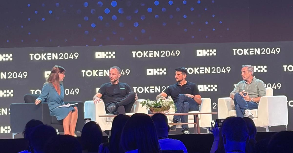 TOKEN2049》全球5億人用泰達幣儲蓄？Tether揭秘穩定幣如何在新興市場爆紅穩定幣在新興市場快速普及，從個人儲蓄到企業支付皆展現強大韌性，也推動傳統金融改革並開啟多元化發展格局。