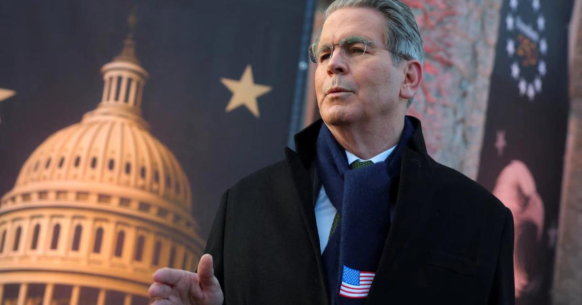 不買幣也不拋售！美財政部長重申：用沒收資產打造比特幣戰略儲備美國財政部長史考特．貝森特在達沃斯宣布，沒收比特幣不再拍賣，統一納入戰略儲備，將其定位為長期國家資產，並停止出售政策正式落地。