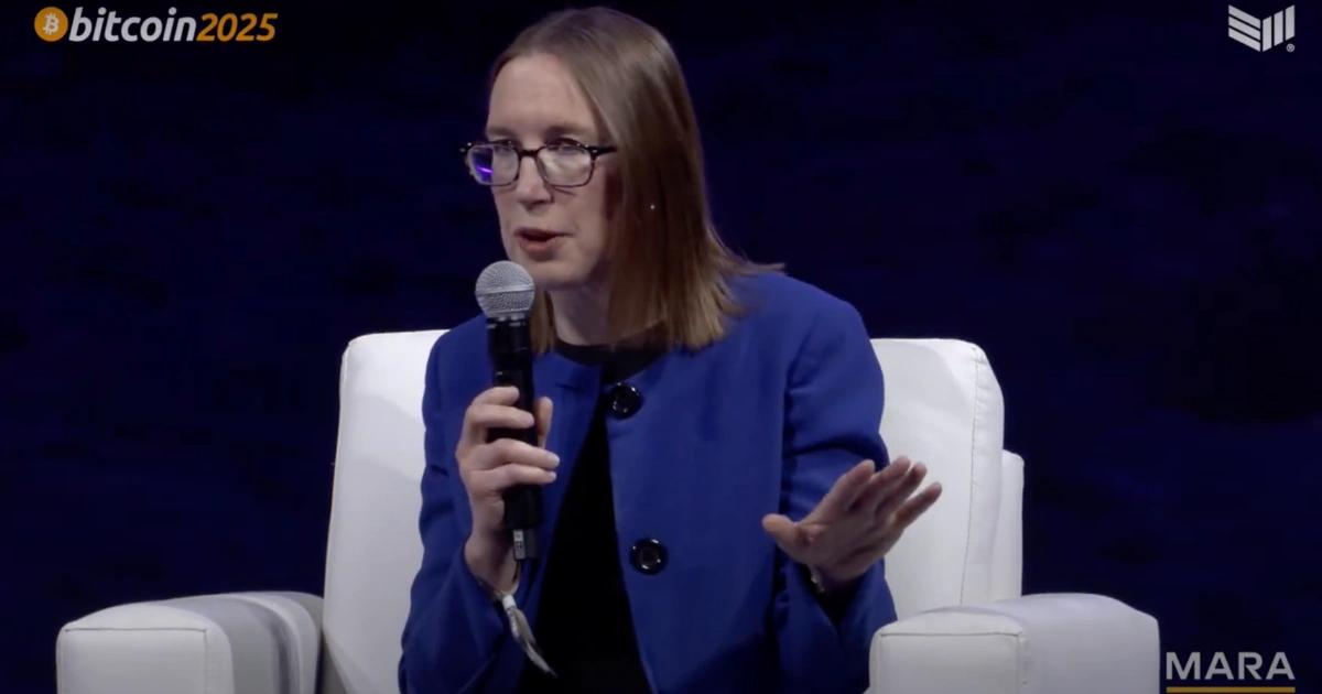 比特幣大會2025》加密媽媽：為自己負責，別投機出事就找政府！SEC 委員「加密媽媽」Hester Peirce 強調打擊詐欺不代表打壓創新，並呼籲成年人應為投資行為自負責任。