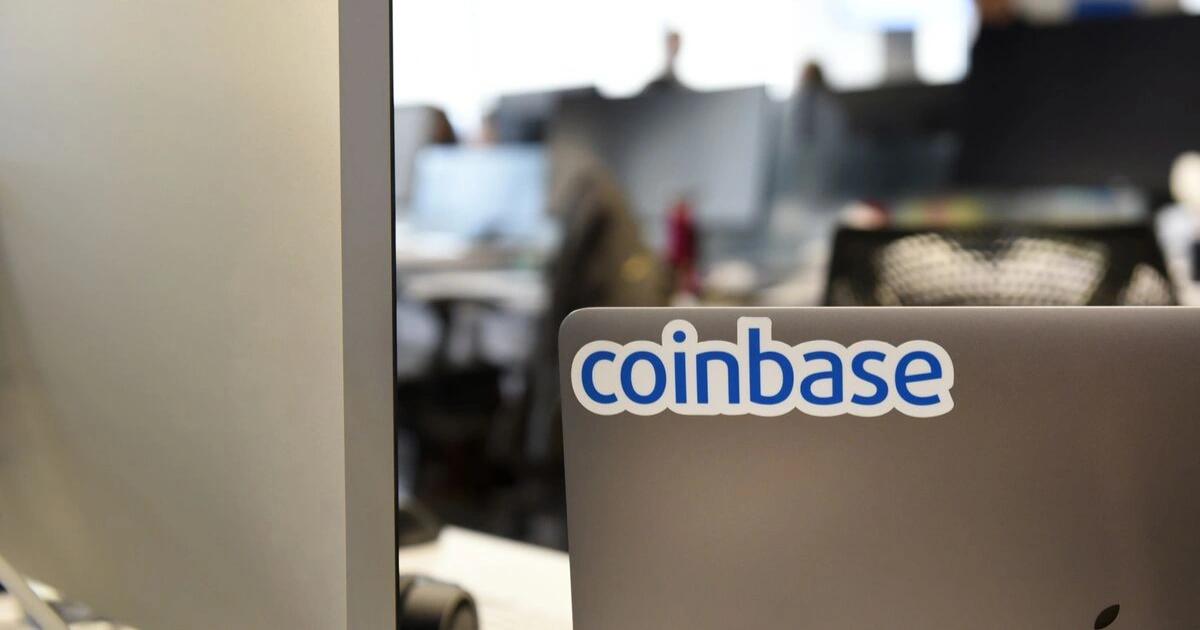Coinbase個資外洩案：外包客服卻遭收買，印度前員工遭警方拘捕Coinbase 個資外洩案出現突破，印度警方逮捕首名涉案前客服員工，證實外包人員成為資安破口，也讓社交工程風險全面浮上檯面。