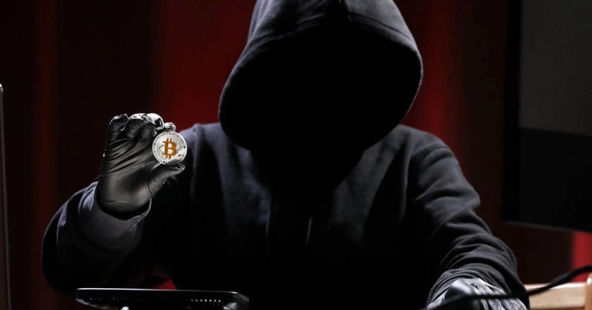 Kraken用戶痛失1820萬鎂！駭客社交工程繞過系統，只靠簽名就把錢轉走Kraken 用戶疑遭社交工程攻擊損失 1,820 萬美元，駭客透過 SafePal 與 THORChain 跨鏈轉移資產，凸顯人為風險升高。