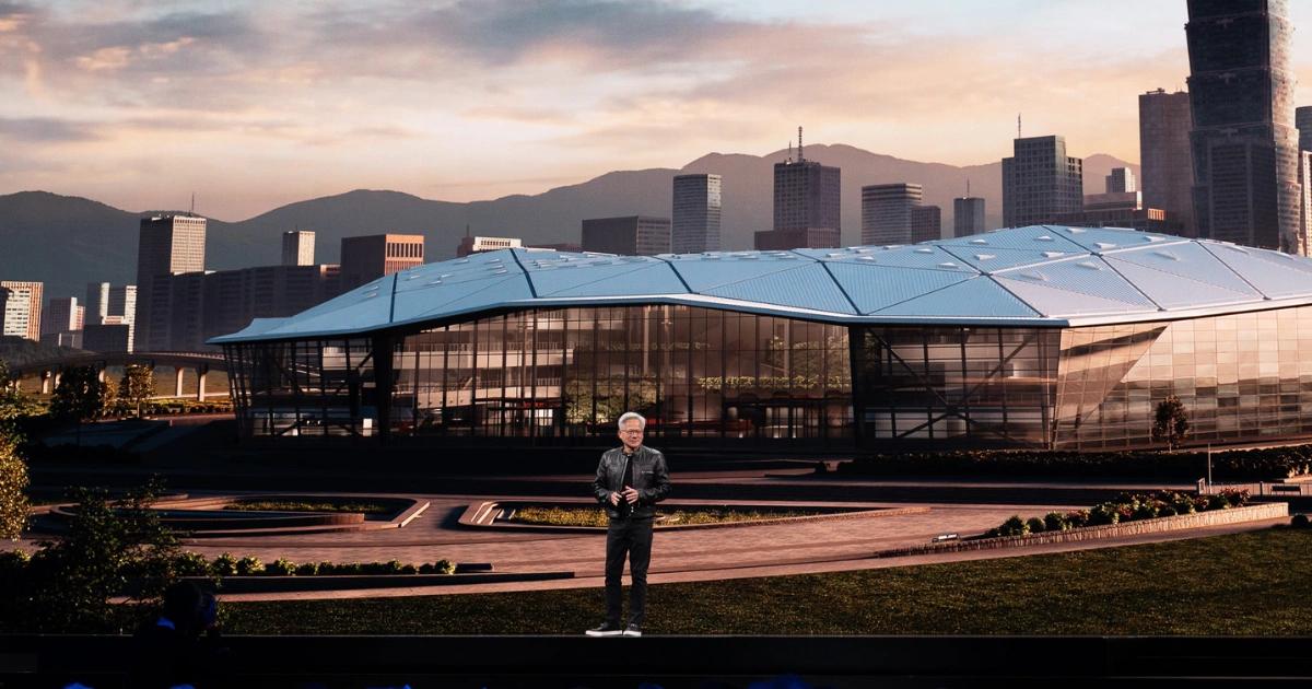 黃仁勳最新演講：台灣總部落腳北投、士林，下一波浪潮為何是實體 AI黃仁勳在 COMPUTEX 宣布輝達轉型為全球 AI 基礎設施公司，並設立台北海外總部，發表新硬體與 AI 發展藍圖。