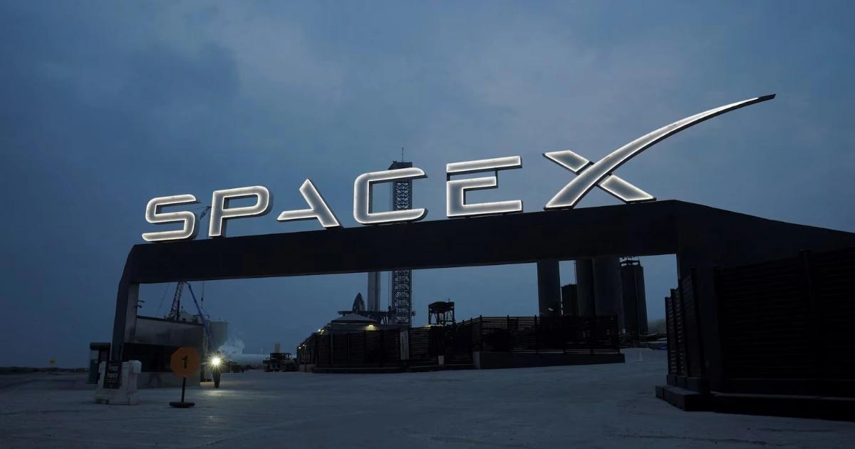 SpaceX擬進軍電信市場！納入那斯達克指數在即，投行目標價定在250美元｜知情人士透露 SpaceX 與 Charter 展開行動電話戰略合作，透過衛星結合地面模式進軍電信市場，獲投行調升目標價至 250 美元。