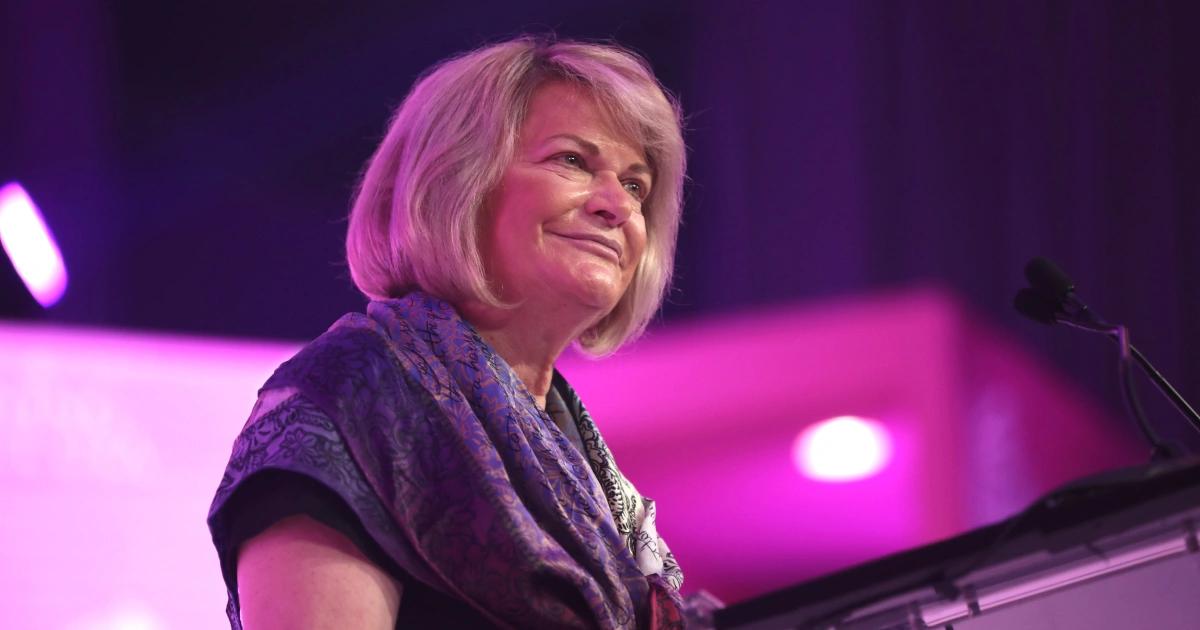 美議員Lummis不再爭取連任！a16z高管嘆：沒有她就沒有現在的加密產業美國加密友善派參議員辛西婭·魯米斯（Cynthia Lummis），宣布不再爭取連任。她任內積極推動數位資產監管框架與比特幣戰略儲備，被業界視為重要盟友。