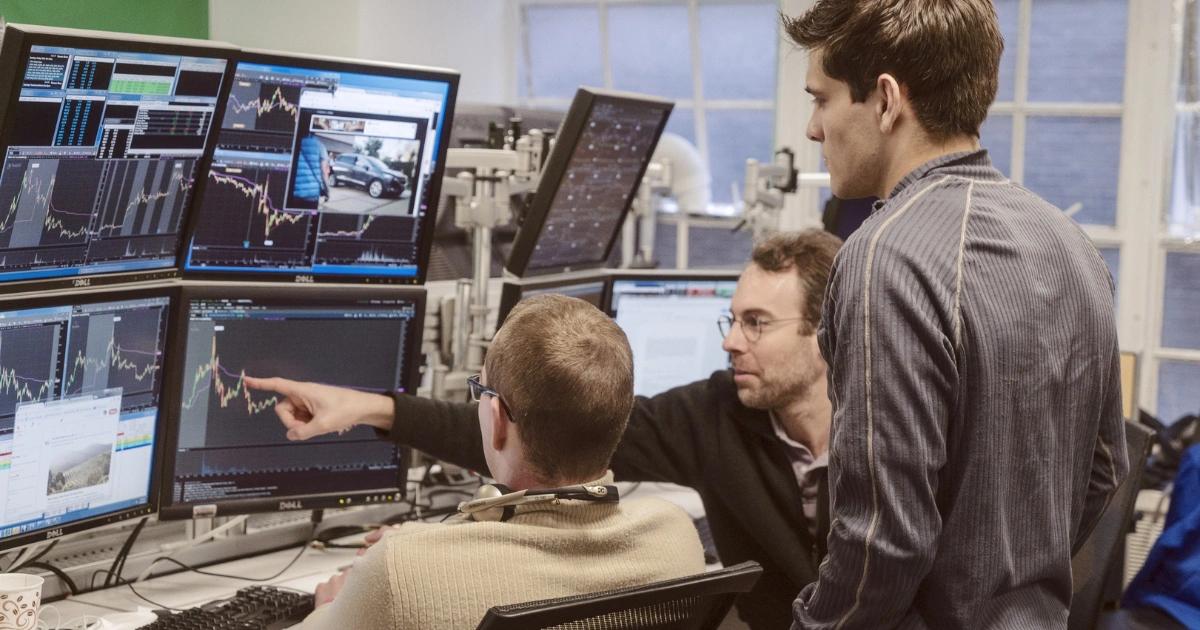 138天歸零！他靠20萬本金挑戰全職當沖，最後因按到5張聯鈞下課