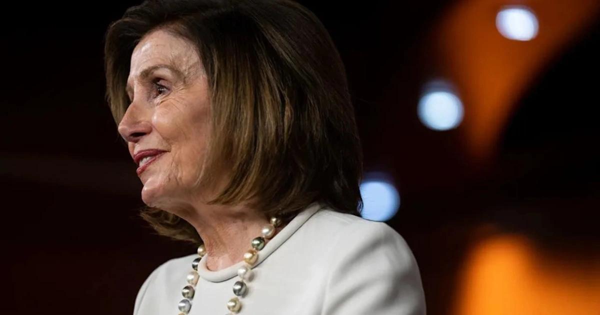 裴洛西指標再現！美國股民熱衷追隨，盤點她跟格林投資組合持有的6檔股票裴洛西雖不再參選，但其科技股投資仍受市場關注，近年操作包括輝達、亞馬遜與 Alphabet 等，頻繁買進價內選擇權，操作手法引發討論。