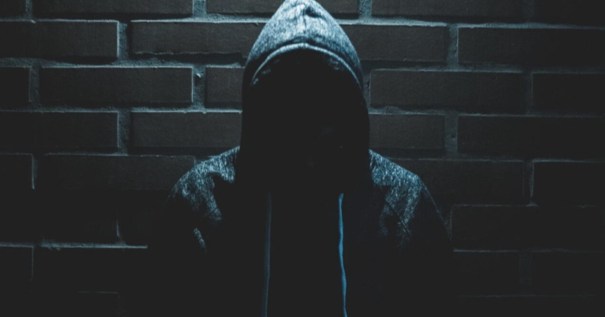 加密貨幣投資者今年不止受到崩盤市值蒸發的重擊，還有駭客和詐騙一連串沉重打擊，其中駭客今年更從加密跨鏈橋、側鏈上竊走 14 億美元。加密貨幣陷熊市，還被駭客「跨鏈橋」上偷走 14 億美元！