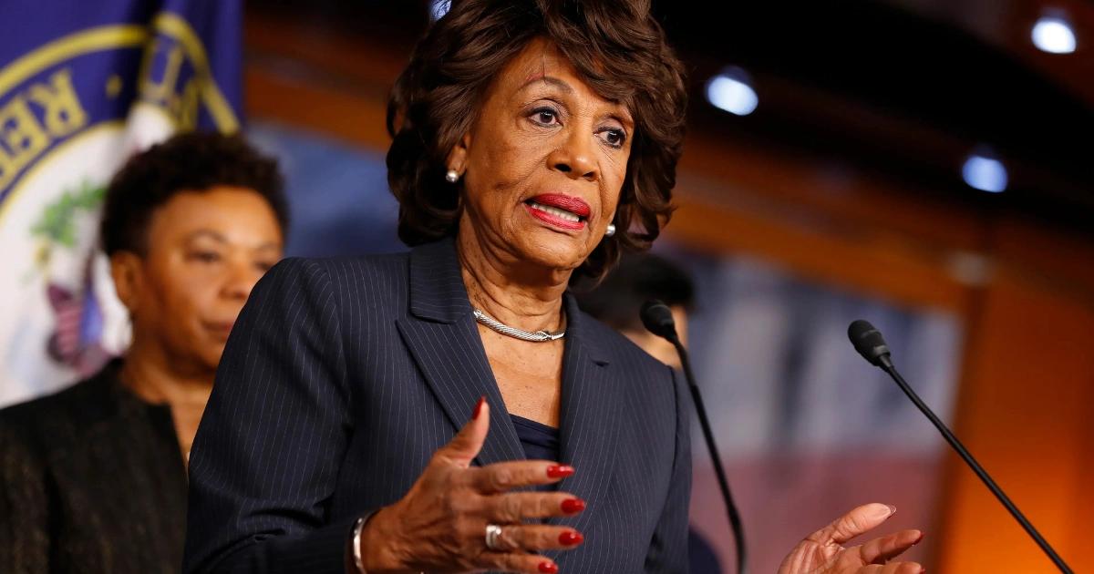 Kraken可接入聯準會系統！美議員：這合法嗎？要求說明法律依據Kraken 獲准接入聯準會支付系統，強化美元清算效率並推動加密融入主流金融，但引發國會與銀行監管爭議。