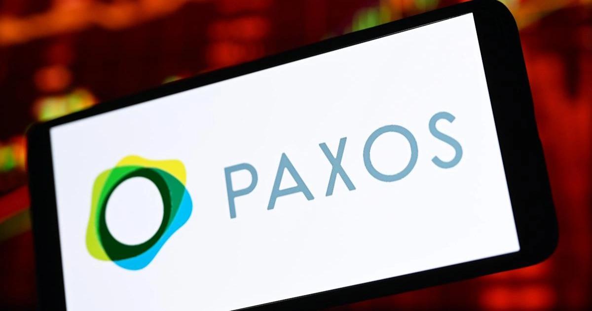 Paxos申請國家級牌照！加入瑞波、Circle行列，拓展穩定幣服務到全美Paxos 申請將紐約州信託牌照轉為國家級，尋求 OCC 聯邦監管，強化穩定幣合規與全球擴張，並在《GENIUS 法案》出台下加速爭奪市場主導權。