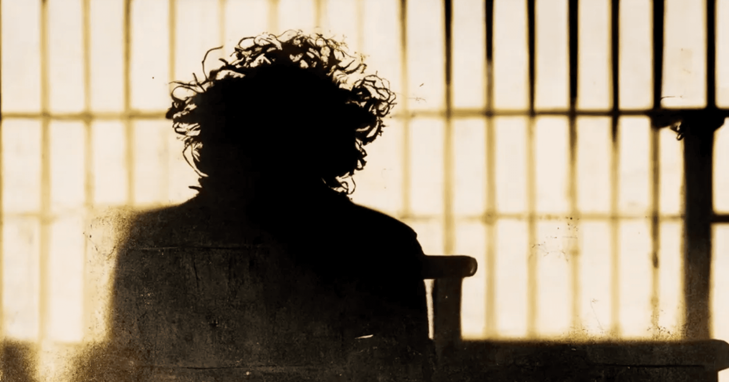 被關怕了？路透：FTX 創辦人今日將出庭，或同意引渡美國據《路透社》報導，FTX 前執行長 SBF 上週二在巴哈馬被捕並關進當地監獄後，或許已經改變心意，同意接受美國的引渡計畫。 
