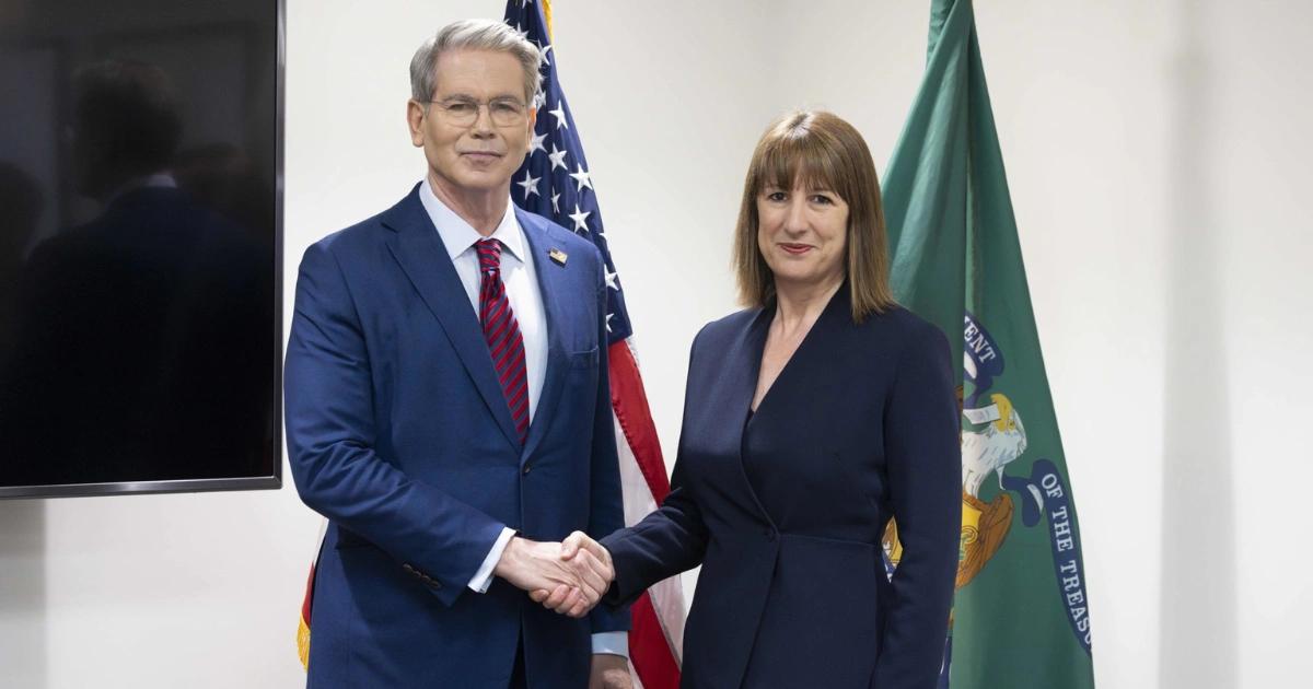 英美聯手！成立跨大西洋監管小組對抗歐盟，穩定幣、鏈上證券成重點英美成立跨大西洋工作小組，聚焦數位資產監理、穩定幣與區塊鏈創新，挑戰歐盟 MiCA 主導權，掀起全球監管板塊位移新局面。