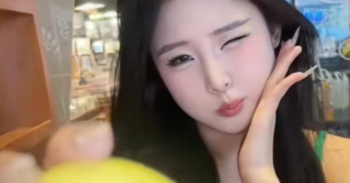 中國網紅橙子姐姐失聯案反轉！原來是在柬埔寨被抓，涉詐騙、人口販運震驚社群中國網紅「橙子姐姐」赴柬埔寨後失聯，遭爆因涉跨國詐欺與人口販運被捕，落網照曝光引發輿論震撼，案件恐牽涉更大犯罪集團。