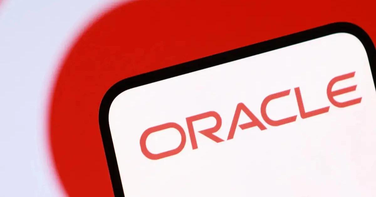 摩根士丹利警告：甲骨文Oracle信用風險飆高，AI燒錢壓力恐再創新高！Oracle 因大量 AI 建設貸款導致信用風險升高，五年期 CDS 飆至三年新高，市場避險需求激增。摩根士丹利示警若未說明資金規劃，CDS 恐再刷新危機水位。