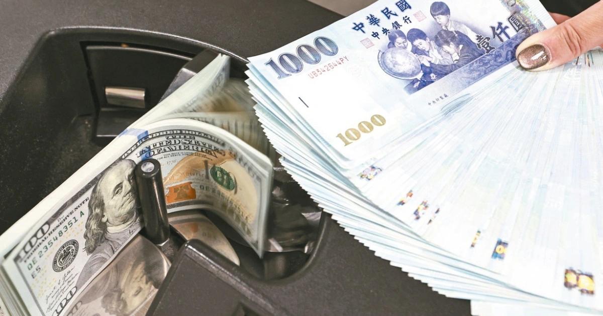 調查局年報驚見鴻O公司涉洗錢案！虛擬資產異常交易件數，竟是證券業的3倍調查局年報揭露虛擬資產 STR 件數暴增至 918 件，創歷史新高，並警告 VASP 已成金融體系中風險最高產業，需強化監管與跨機關合作。