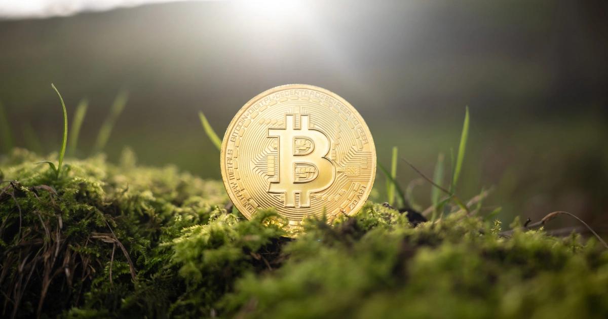 終止連8週失血！比特幣、以太幣ETF上週流入2.82億鎂，市場真的觸底了嗎？美國比特幣與以太幣現貨ETF上週流入2.82億美元，終止連續8週的失血僵局。然而整體交易量仍低迷，加上中東地緣政治風險交織，市場專家認為判定觸底還為時過早。
