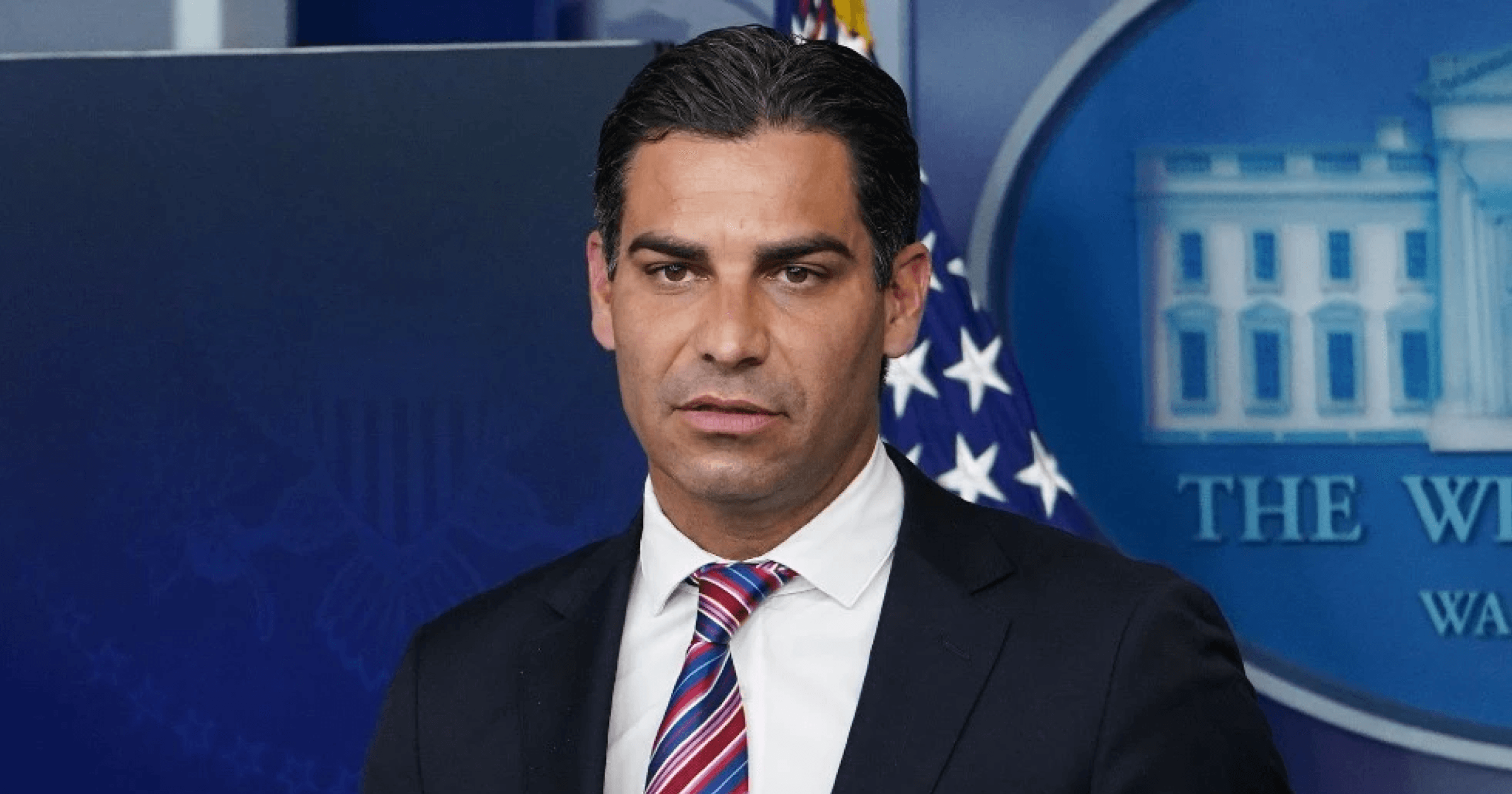 邁阿密市長薪水全拿比特幣！2年來持倉超6 BTC，曾大讚「靠它加薪」據外媒《Bitcoin Magazine》推文指出，美國邁阿密市長已把薪水換成比特幣近2年，粗估至今持有超過6枚比特幣（$BTC）。而他此前受訪時還稱，自從領比特幣薪水之後，薪水反而上漲了。