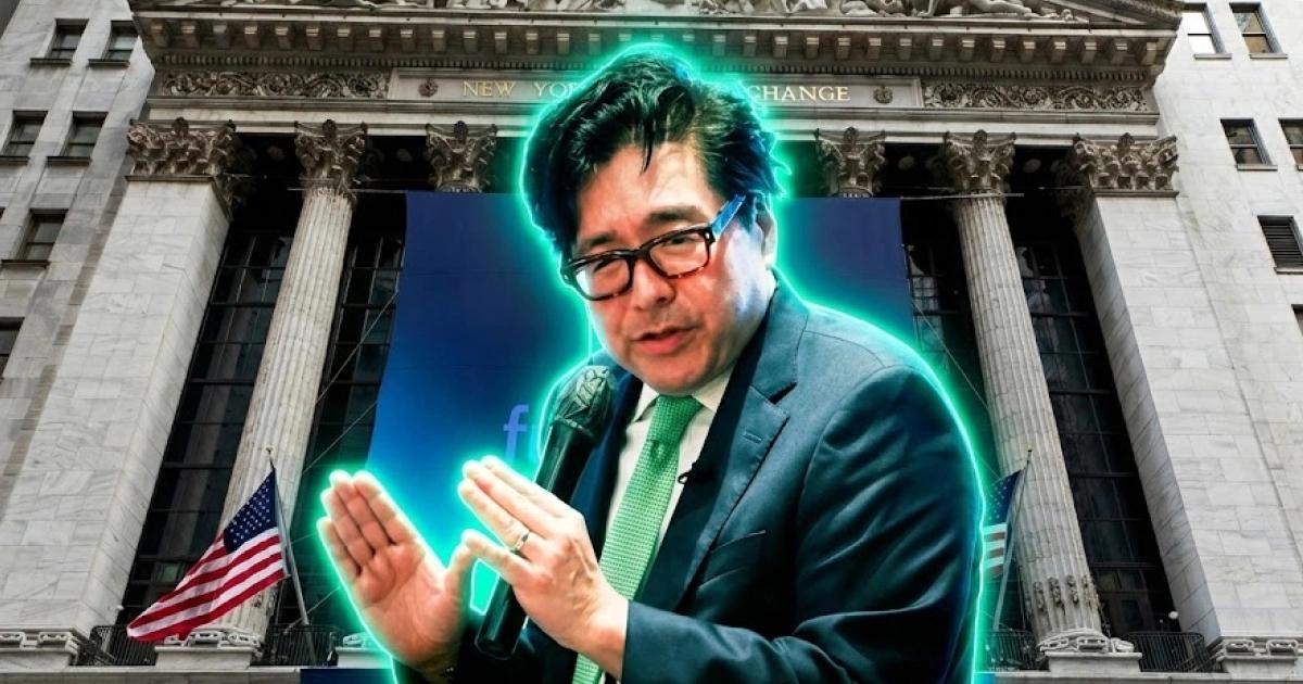 跟老闆唱反調？Tom Lee才喊比特幣上看25萬，Fundstrat卻警告：明年恐摔回6萬Fundstrat 報告警告比特幣明年恐跌回 60,000 美元，與創辦人 Tom Lee 看漲 250,000 美元的觀點分歧，富達亦預測明年將進入調整年。