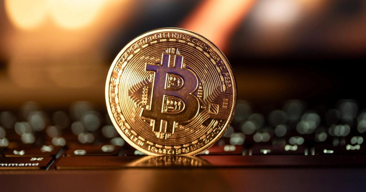 比特幣持續震盪！ETF流入放緩，若無法攻破8.5萬恐跌回8萬？