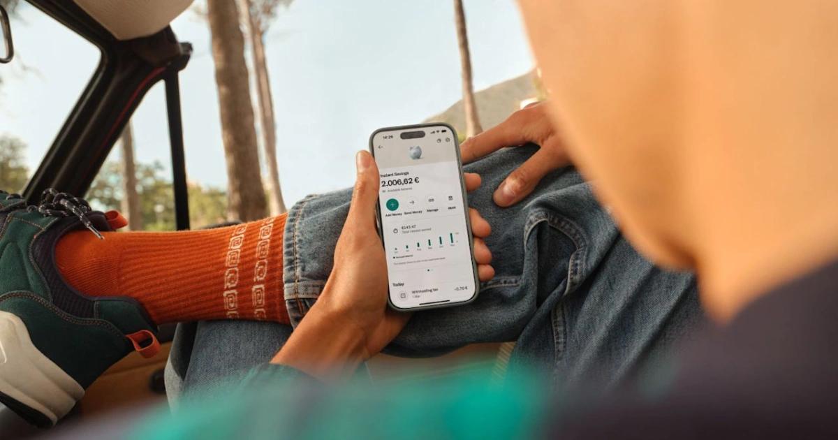 若美債100%成為穩定幣：當銀行成出入金軟體，金融秩序將如何變動？本文從貨幣史與穩定幣演變切入，解析 DeFi 與美債穩定幣對傳統銀行體系的重塑，並探討 Aave、Morpho 等新型 DeFi App 的金融角色轉換。