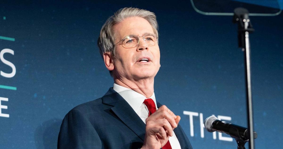 緩解油價飆漲！美財長：開放購買俄羅斯海上石油，比特幣突破7.2萬