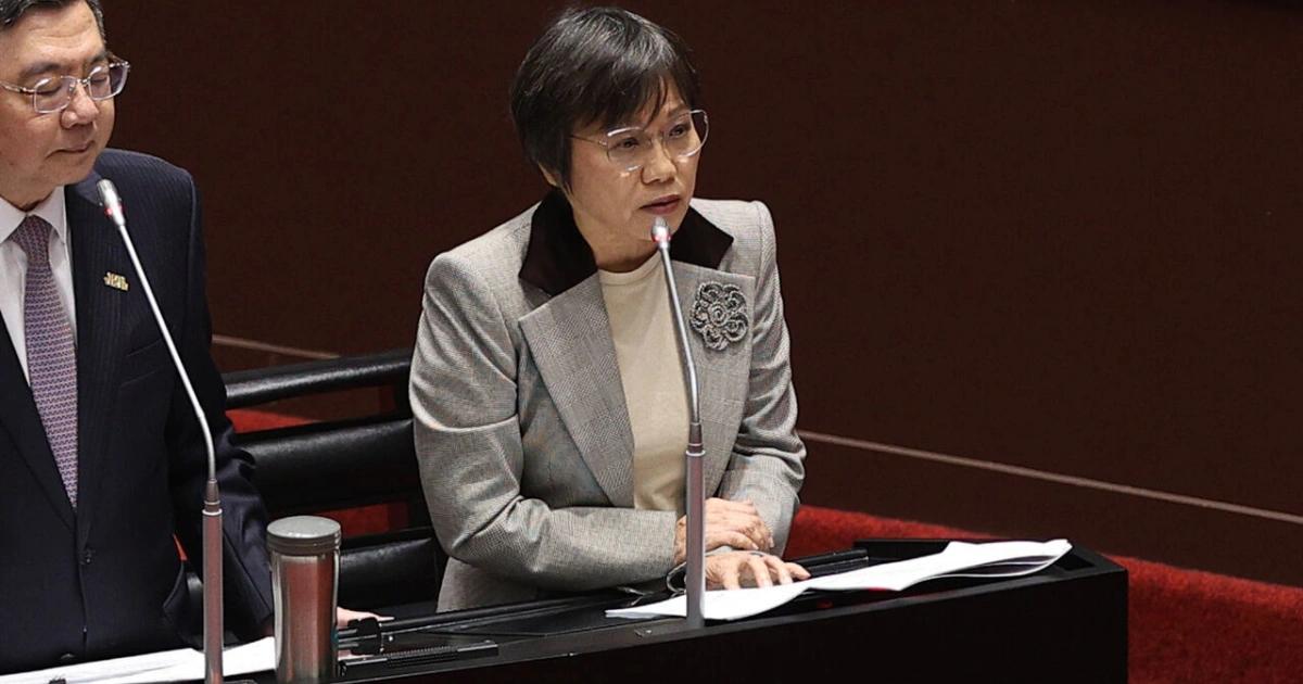 傳政治獻金法修正卡5年？內政部駁斥：是否納入抖內、虛擬貨幣研議中《政治獻金法》修法進度引發關注，內政部澄清非卡關，並納入抖內與虛擬貨幣議題，聚焦透明化與公平監管制度建構。