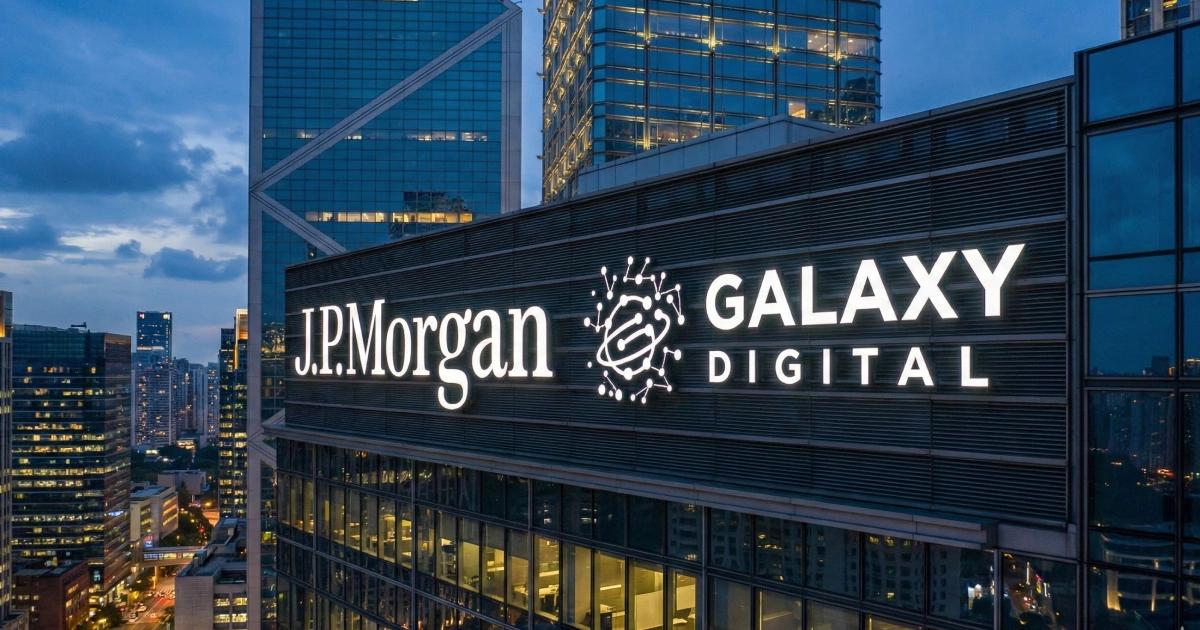 金融業里程碑!摩根大通替Galaxy發鏈上商業票據,USCP代幣亮相摩根大通與 Galaxy Digital 合作,在 Solana 區塊鏈發行鏈上商業票據 USCP 代幣,由 Coinbase 託管,富蘭克林坦伯頓參與投資,具里程碑意義。